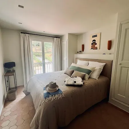 Apartament Readhostprofile! 5 Bedrooms Luxury Villa With Private Pool